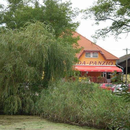 Zatonyi Csarda Panzio Bed and Breakfast Dunasziget Exteriör bild