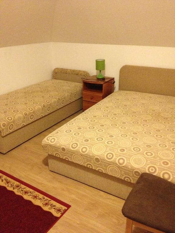 Zatonyi Csarda Panzio Bed and Breakfast Dunasziget Rum bild